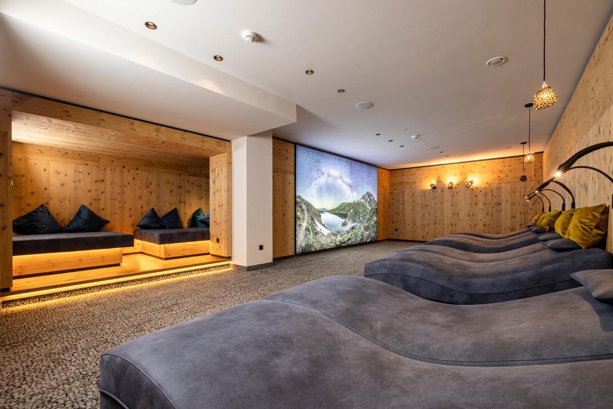 Thermal-Badhotel Kirchler Тукс Екстериор снимка