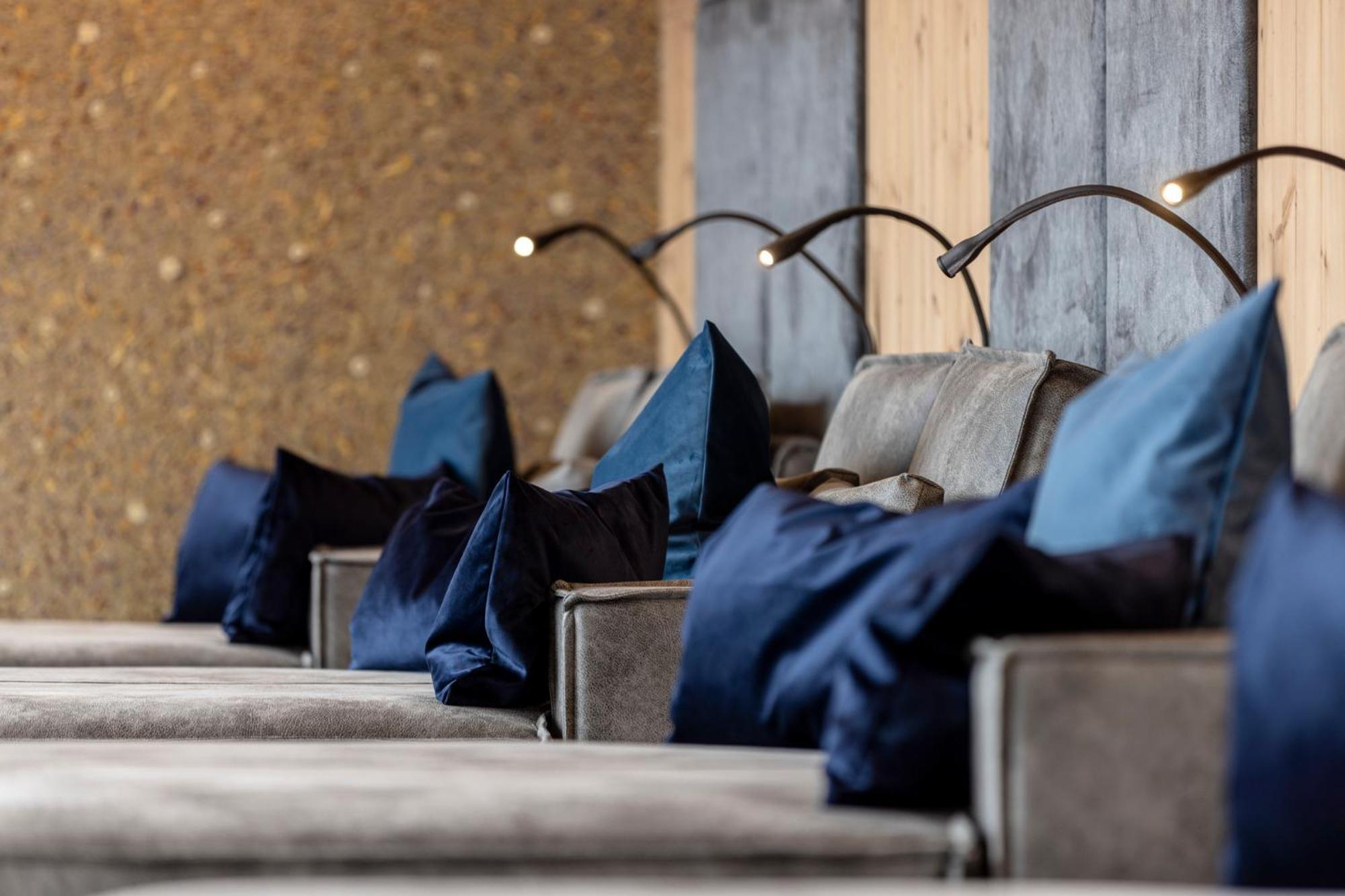Thermal-Badhotel Kirchler Тукс Екстериор снимка
