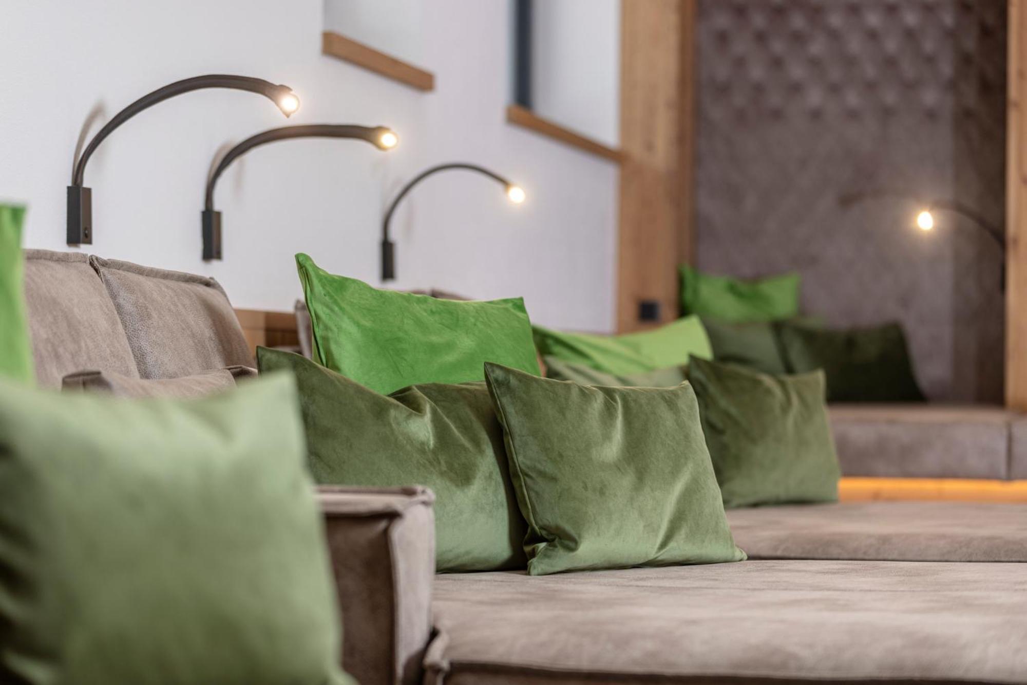 Thermal-Badhotel Kirchler Тукс Екстериор снимка